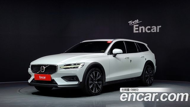 Volvo V60 из Кореи Encar