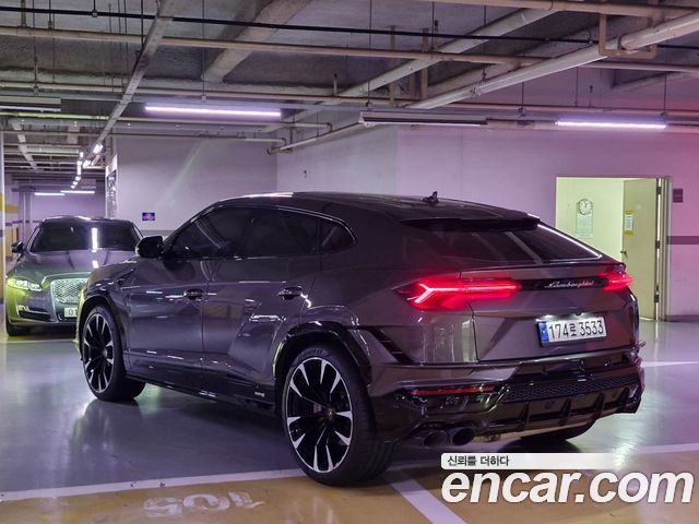 Lamborghini Urus 4.0 V8 S — пробег 22 189 км — фото 5 из 5