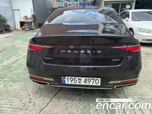 Genesis G90 Gasoline 3.5 Turbo AWD — пробег 18 000 км — фото 2 из 5