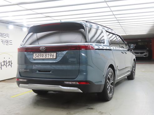 Kia Carnival Gasoline 9-Seater Signature — пробег 113 477 км — фото 4 из 5