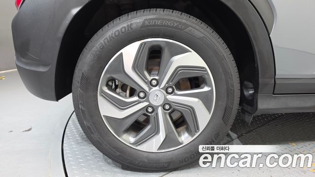 Hyundai Kona Smart — пробег 68 848 км — фото 5 из 5