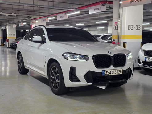 BMW X4 xDrive20i M Sports Pro — пробег 36 000 км — фото 3 из 5