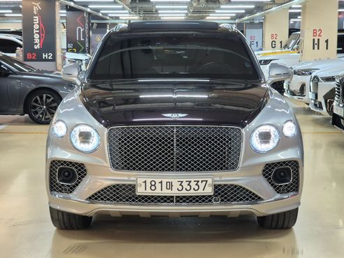 Bentley Bentayga 4.0 V8 Azure — пробег 42 864 км — фото 3 из 5