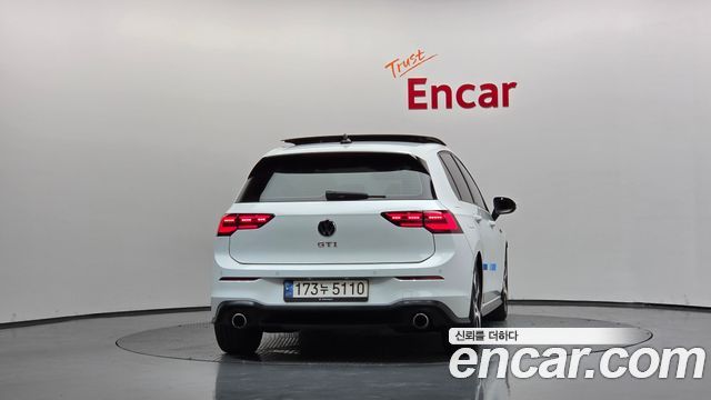 Volkswagen Golf 2.0 GTI — пробег 73 718 км — фото 4 из 5
