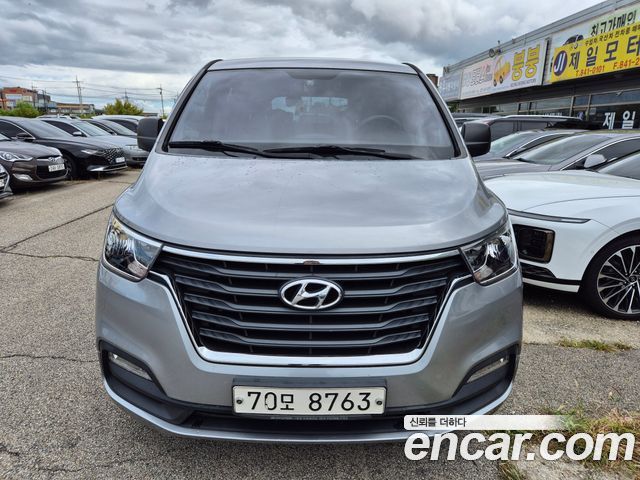 Hyundai Starex Wagon 11-Seater Smart — пробег 66 843 км — фото 2 из 5