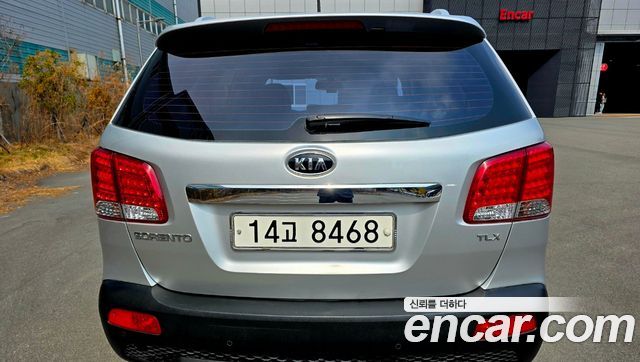 Kia Sorento Diesel 2.0 2WD TLX High-Deluxe — пробег 130 021 км — фото 4 из 5