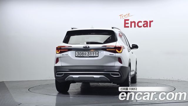 Kia Seltos из Кореи Encar