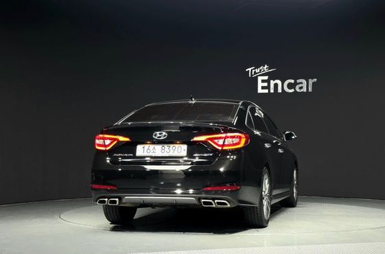 Hyundai Sonata 2.0 Turbo Exclusive — пробег 106 075 км — фото 4 из 5