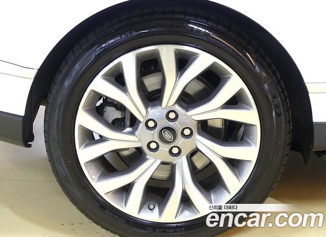 Land Rover Range Rover 4.4 SDV8 AB LWB DIESEL — пробег 106 372 км — фото 5 из 5