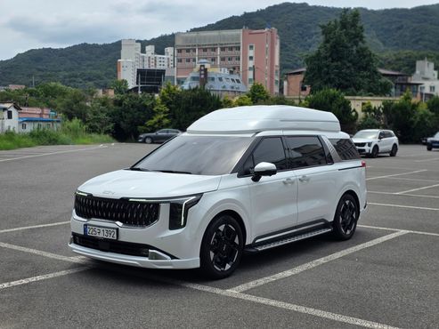 Kia Carnival Gasoline 9-Seater Hi Limousine (7-seater Limousine(Special vehicle) — пробег 33 200 км — фото 3 из 5