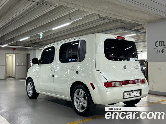 Nissan Cube 1.8 SL Z12 — пробег 139 587 км — фото 3 из 5