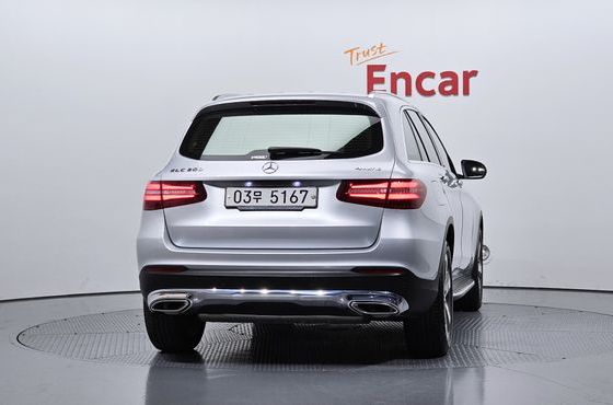 Mercedes-Benz GLC-Class GLC300 4MATIC — пробег 80 674 км — фото 4 из 5