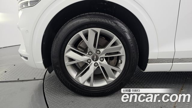 Genesis GV70 из Кореи Encar