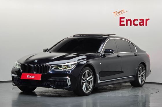 BMW 7-Series 740Li xDrive M Sport Package — пробег 162 582 км — фото 1 из 5