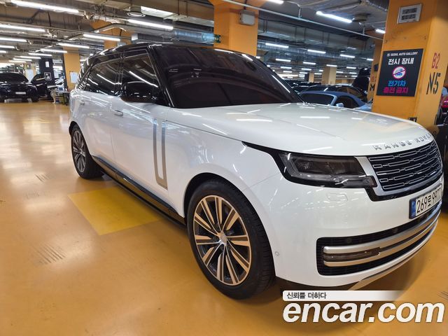 Land Rover Range Rover P530 Autobiography Long Wheel Base — пробег 81 600 км — фото 3 из 5