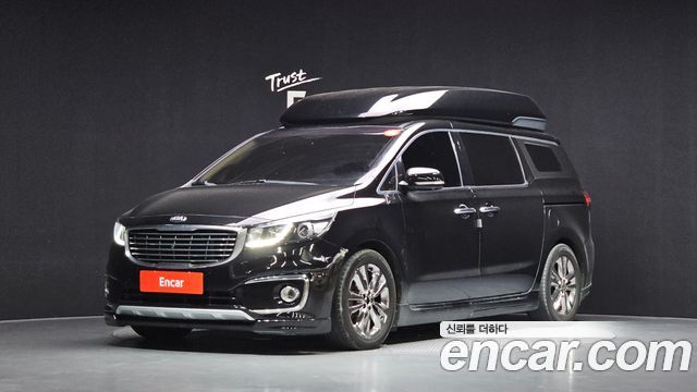 Kia Carnival 7-seater Hi-limousine VIP — пробег 136 011 км — фото 1 из 5