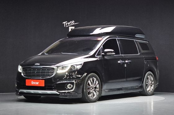 Kia Carnival 7-seater Hi-limousine VIP — пробег 136 011 км — фото 1 из 5