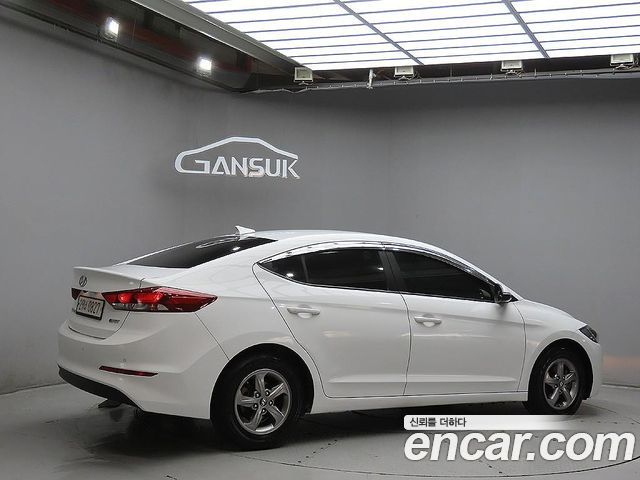 Hyundai AVANTE из Кореи Encar