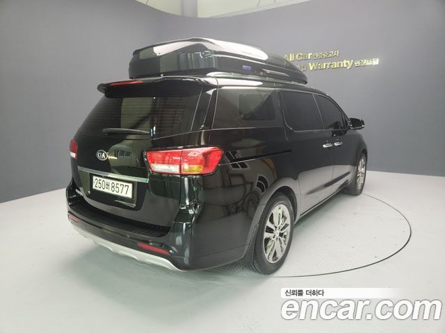 Kia Carnival 9-seater Prestige — пробег 130 522 км — фото 4 из 5