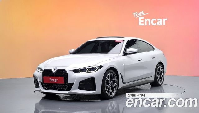 BMW i4 eDrive40 M Sports Pro — пробег 71 017 км — фото 1 из 5