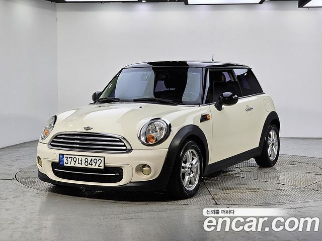 Mini Cooper Special Edition Second Generation — пробег 215 765 км — фото 1 из 5