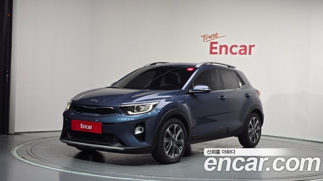 Kia Stonic из Кореи Encar