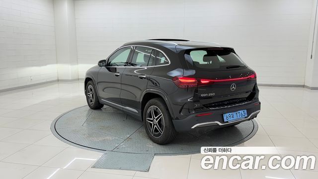 Mercedes-Benz EQA из Кореи Encar
