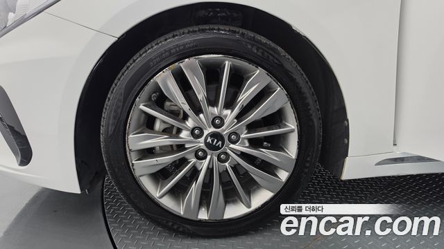 Kia K5 из Кореи Encar