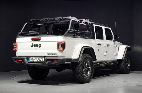 Jeep Gladiator 3.6 Rubicon — пробег 16 355 км — фото 2 из 5