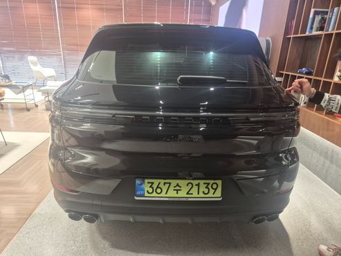 Porsche Cayenne 3.0 — пробег 2 500 км — фото 4 из 5