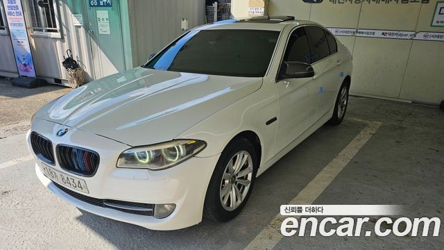 BMW 5-Series 520d Luxury Plus — пробег 390 000 км — фото 2 из 5