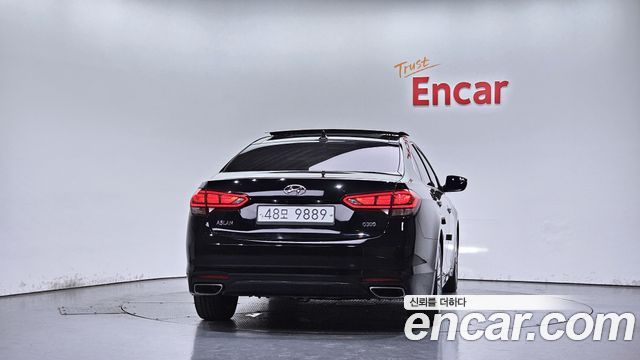 Hyundai Aslan из Кореи Encar