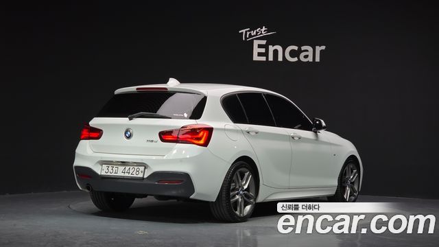 BMW 1-Series 118d M Sport Shadow 5 Door — пробег 124 109 км — фото 2 из 5