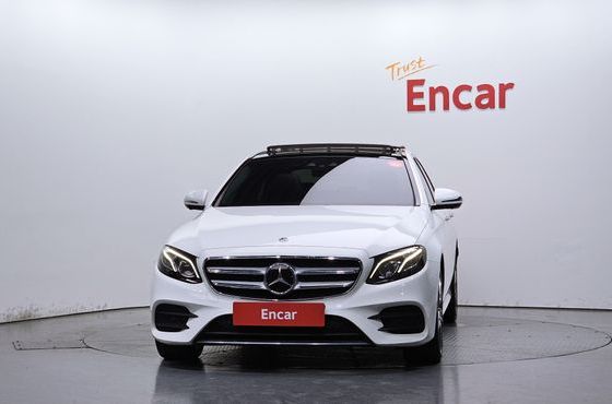 Mercedes-Benz E-Class E300 4MATIC AMG Line — пробег 178 061 км — фото 3 из 5
