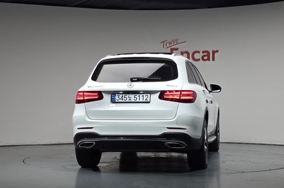 Mercedes-Benz GLC-Class GLC350e 4MATIC AMG Line — пробег 52 291 км — фото 4 из 5