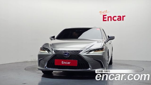 Lexus ES Executive — пробег 47 163 км — фото 3 из 5
