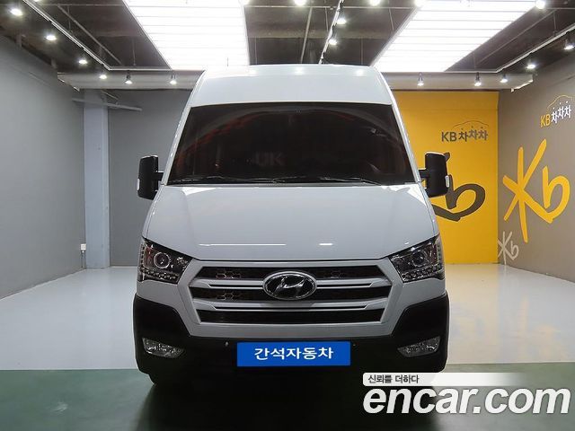 Hyundai Solati 15-seater Luxury — пробег 100 000 км — фото 1 из 5