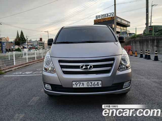 Hyundai Starex 5-Seater VAN CVX Deluxe — пробег 97 009 км — фото 3 из 5