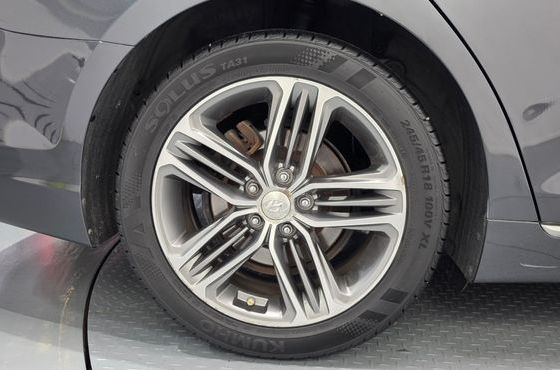 Hyundai Grandeur 2.4 Premium Special — пробег 125 364 км — фото 5 из 5