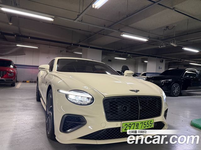 Bentley Continental 4.0 GT Speed — пробег 4 800 км — фото 1 из 5