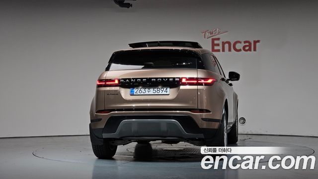 Land Rover Range Rover Evoque P250 S — пробег 4 983 км — фото 4 из 5