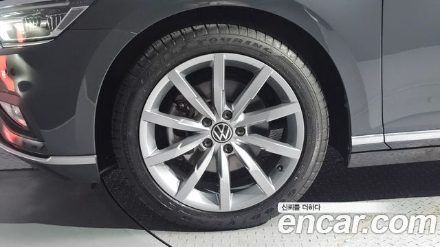 Volkswagen Passat 2.0 TDI Prestige — пробег 100 010 км — фото 5 из 5