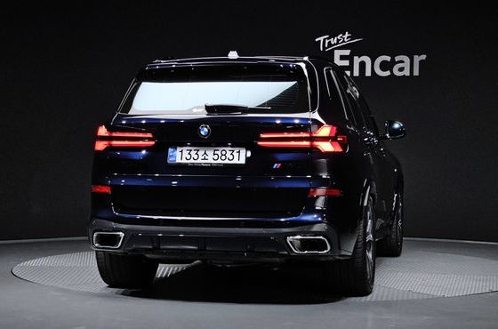 BMW X5 xDrive 40i M Sport — пробег 7 139 км — фото 4 из 5