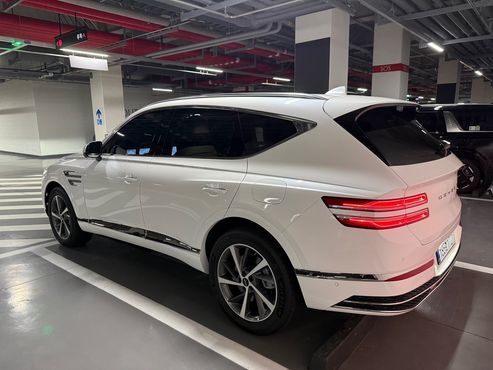 Genesis GV80 2.5T Gasoline 2WD — пробег 315 км — фото 3 из 5