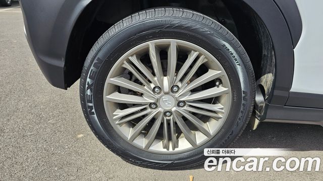 Hyundai Kona из Кореи Encar