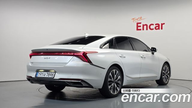 Kia K8 из Кореи Encar