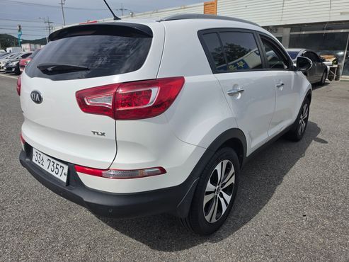 Kia Sportage Diesel 2WD TLX High-Deluxe — пробег 219 285 км — фото 5 из 5