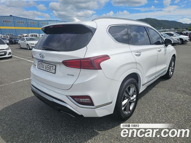 Hyundai Santafe Diesel 2.0 2WD Inspiration — пробег 146 147 км — фото 2 из 5