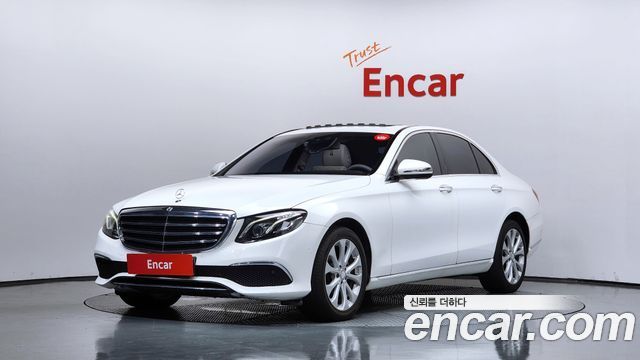 Mercedes-Benz E-Class из Кореи Encar
