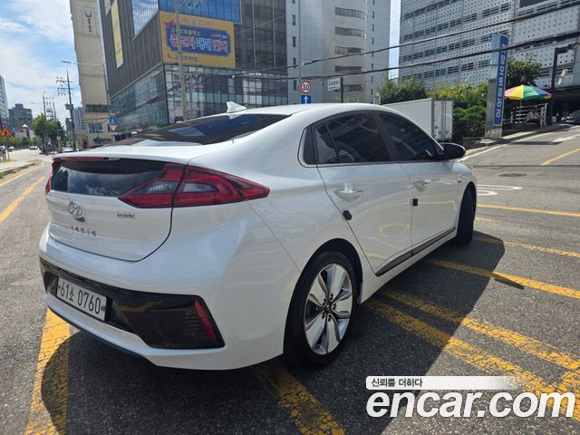 Hyundai Ioniq из Кореи Encar